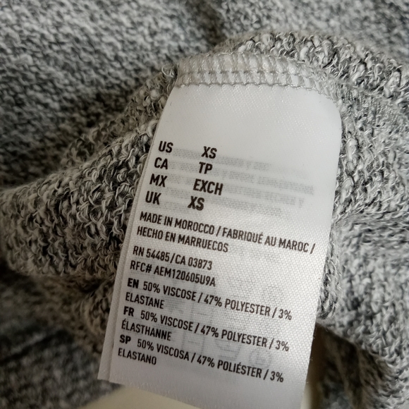 American Eagle Heather Gray Tweed Sweater Petite - Picture 10 of 13